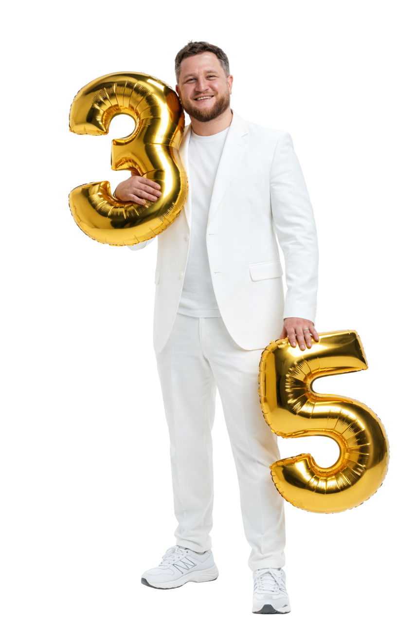 Миша с шарами 35